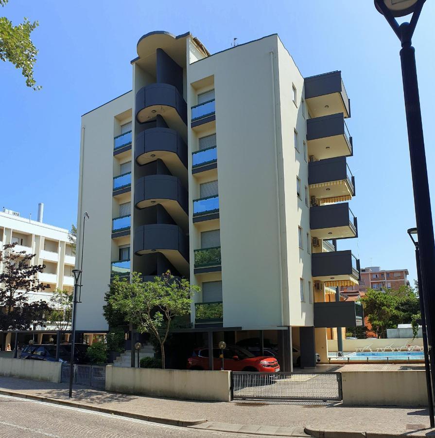 Laura Apartment Bibione Ngoại thất bức ảnh